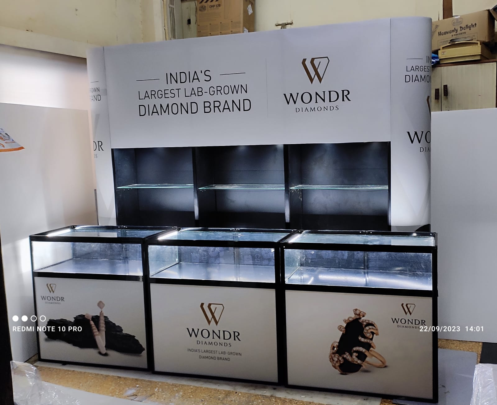 Easy use 3 meter Jewellery system